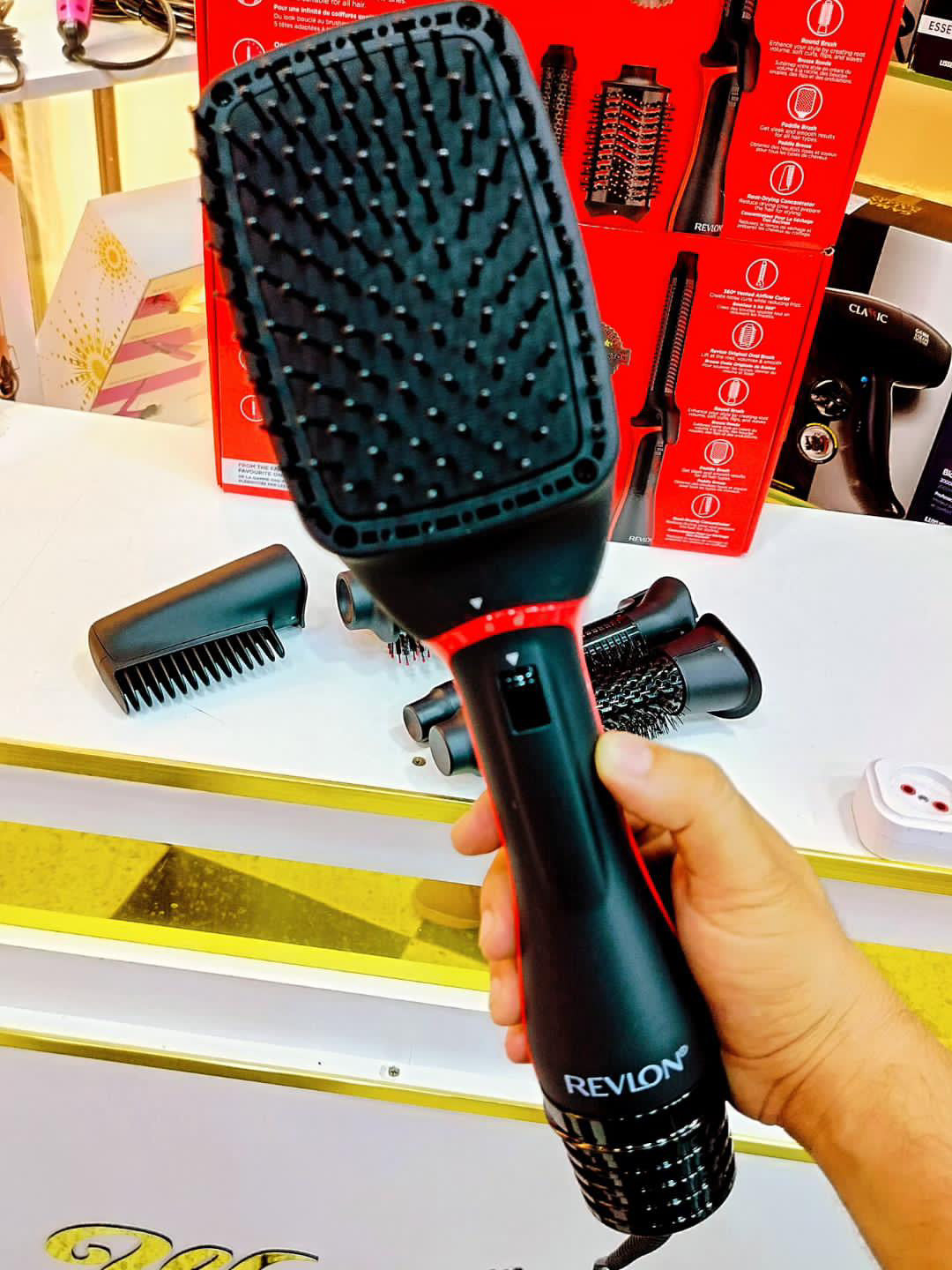 Brosse coiffante multi-usages Revlon One-Step 5 en 1