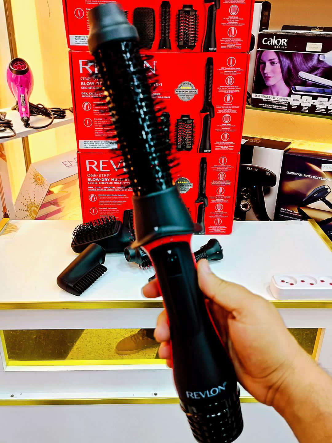 Brosse coiffante multi-usages Revlon One-Step 5 en 1