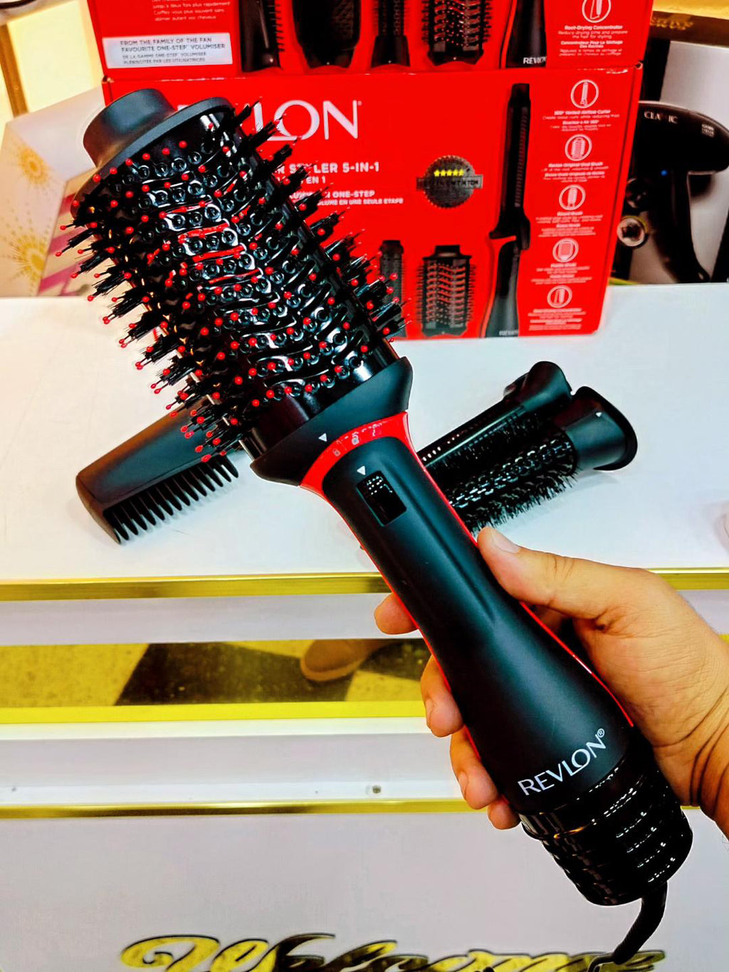 Brosse coiffante multi-usages Revlon One-Step 5 en 1