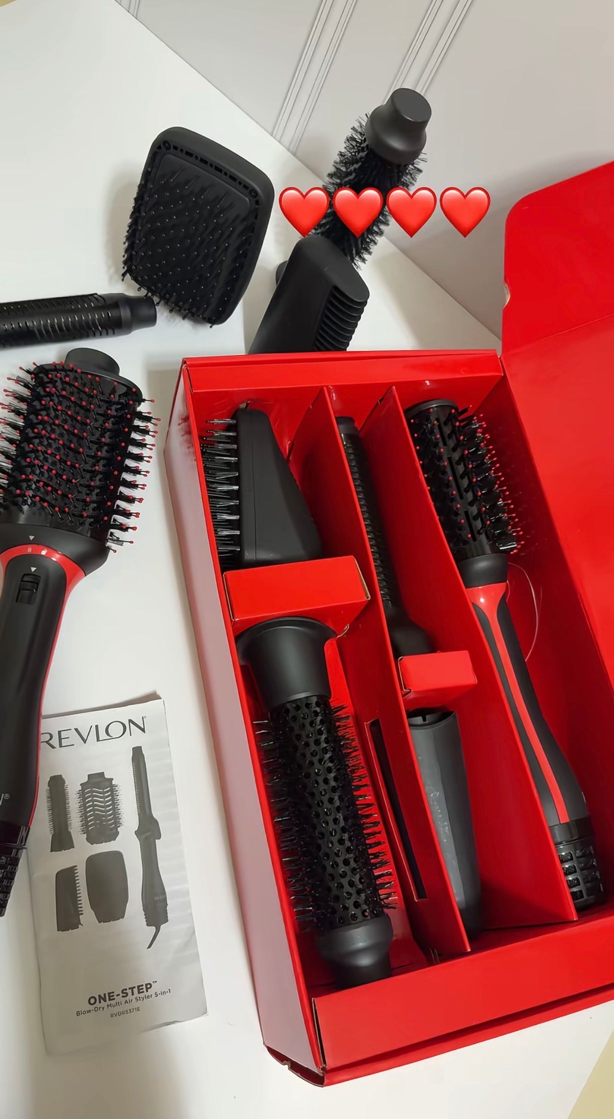 Brosse coiffante multi-usages Revlon One-Step 5 en 1